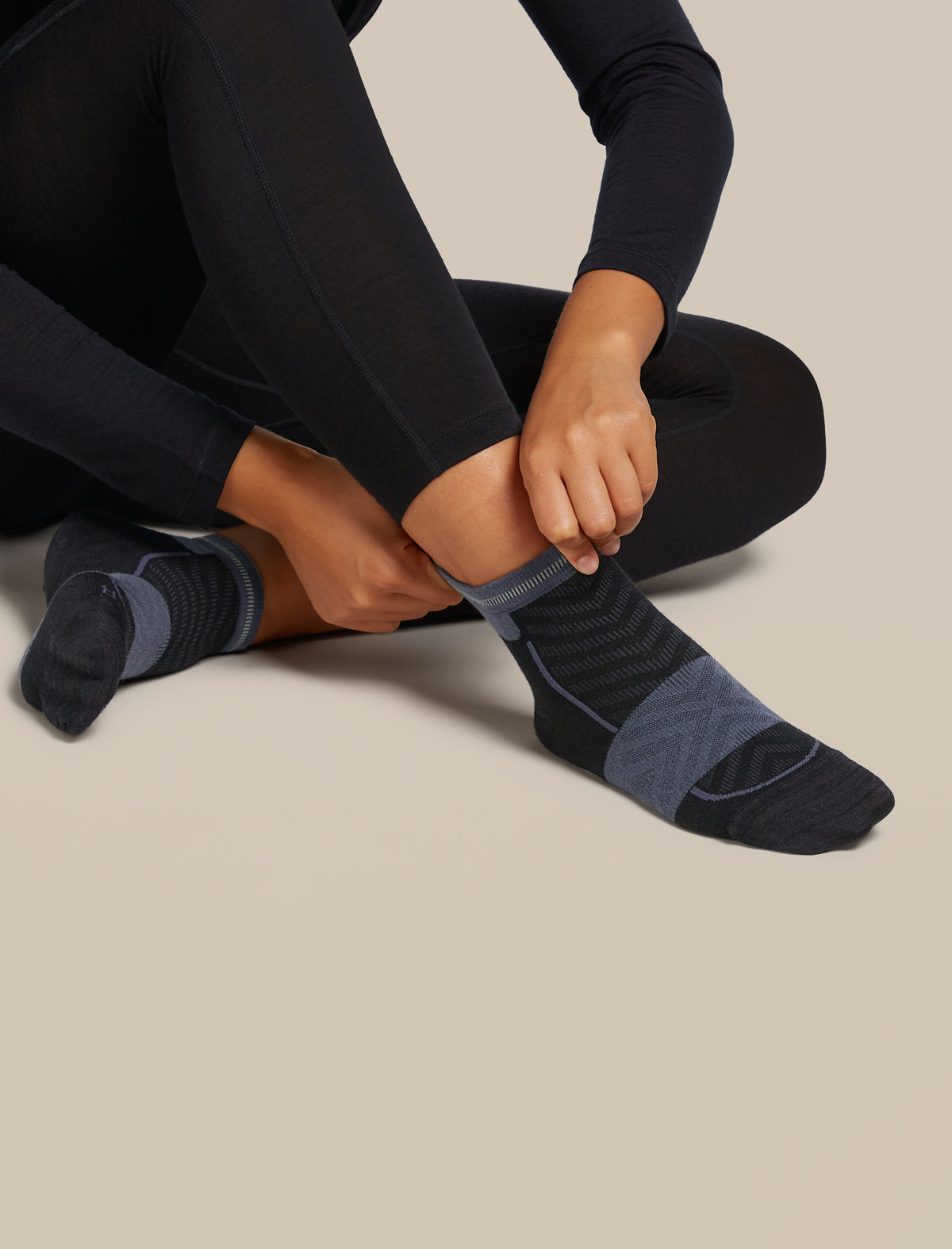 Women's Women Run+ Mini Socks Black/Graphite - 2