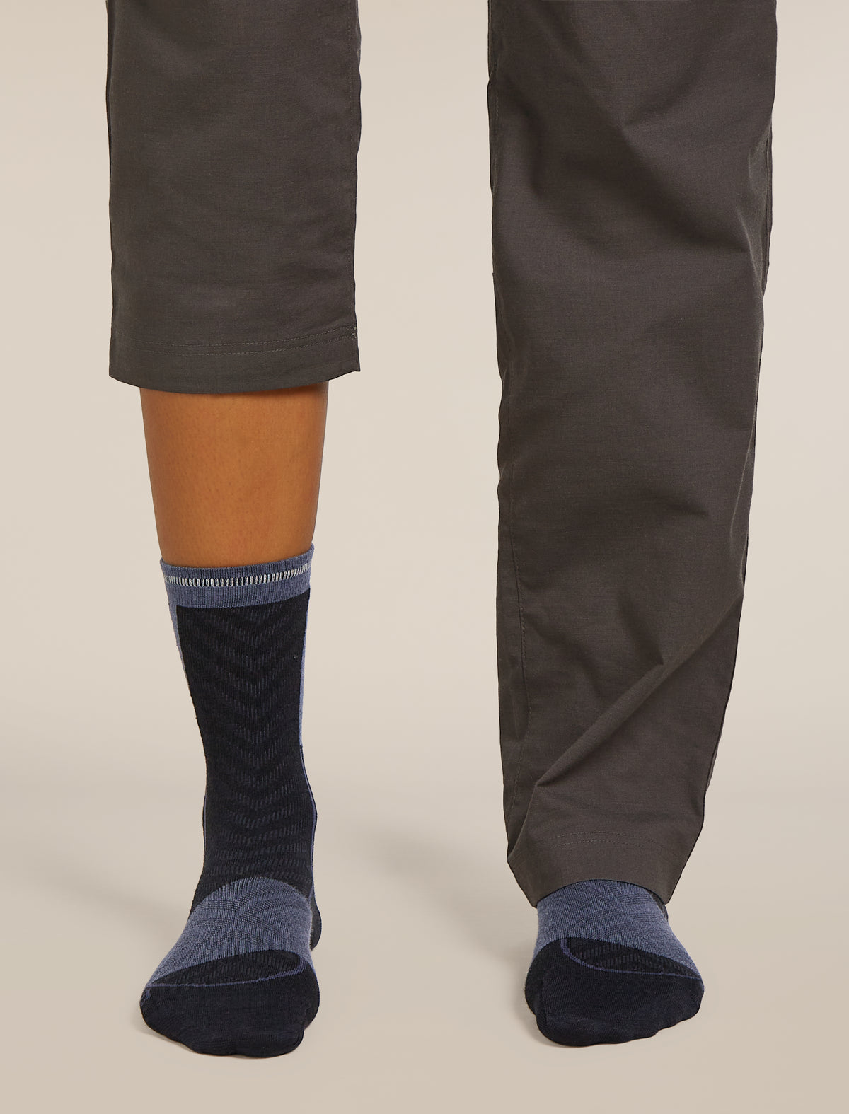 Women's Women Run+ Crew Socks Black/Graphite - 4
