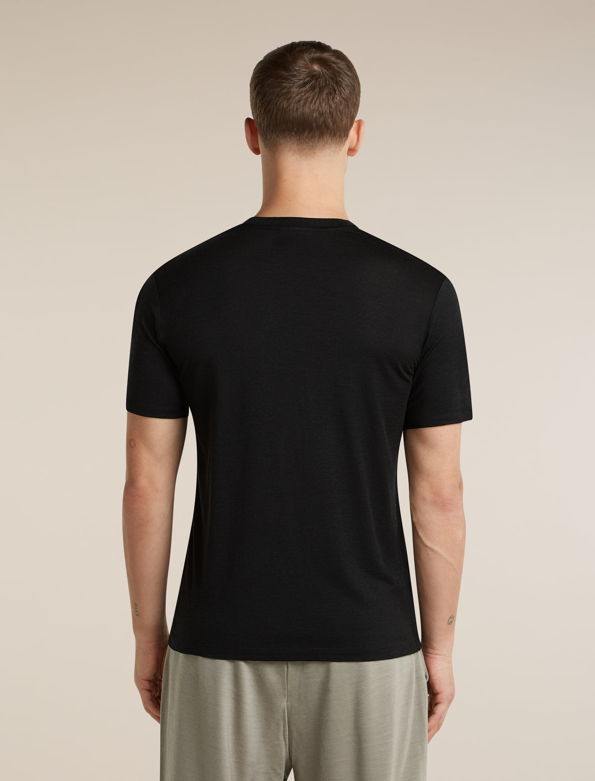 150 T-Shirt Black - 5