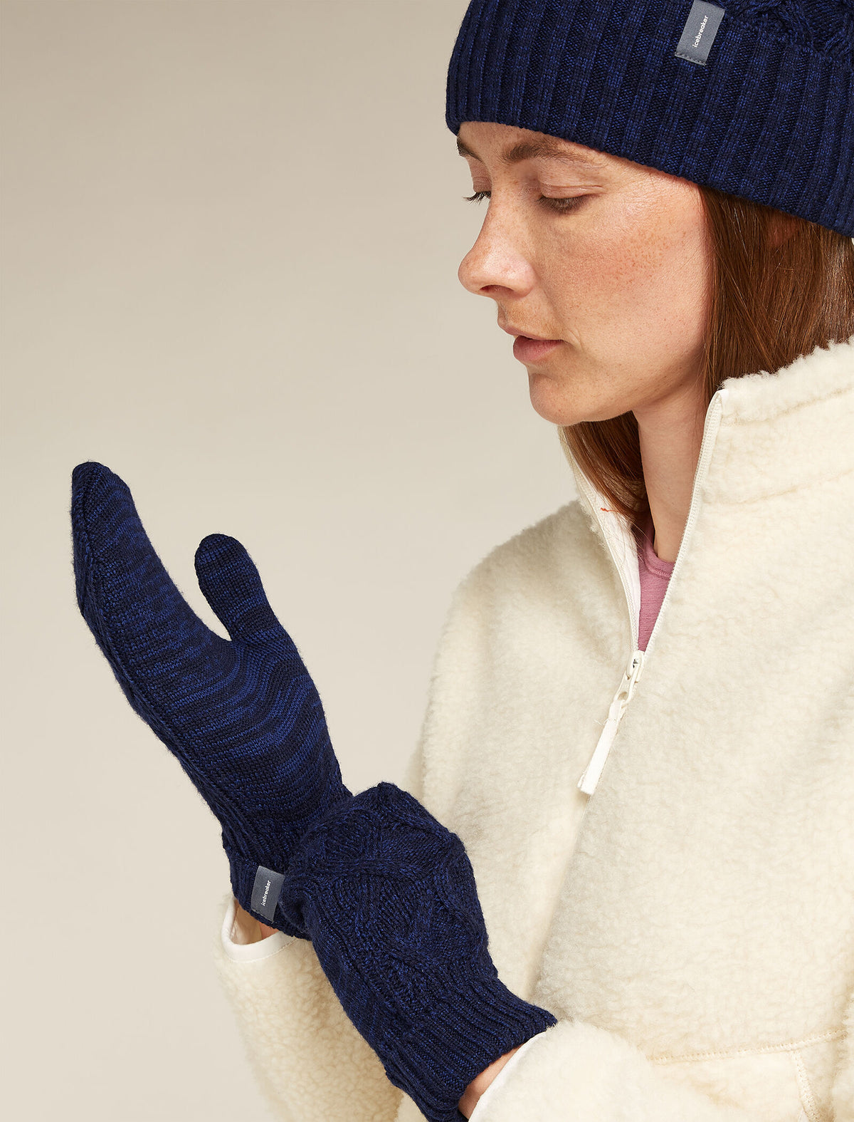Unisex Merino Cable Knit Mittens Midnight Navy/Royal Navy - 1