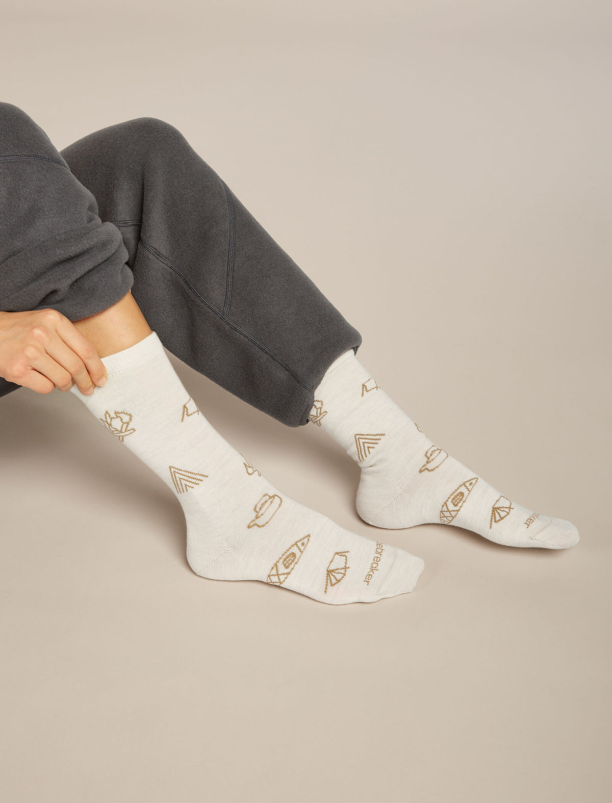 Women's Women Lifestyle Crew Socks Camp Essentials Ecru Hthr/Sand - 2