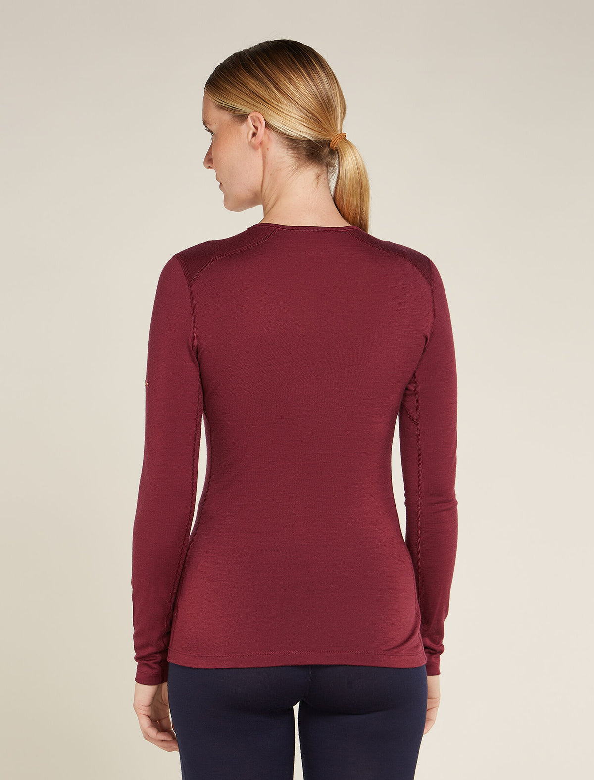 Women's Merino 200 Oasis Long Sleeve Crew Mountain Pulse Thermal Top Port - 2