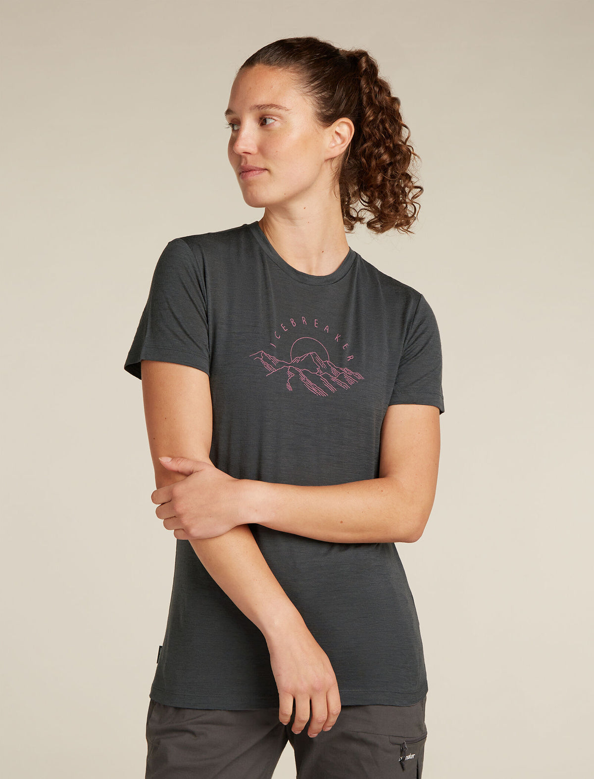 Women's 150 Tech Lite T-shirt Sunrise Summit Obsidian - 1
