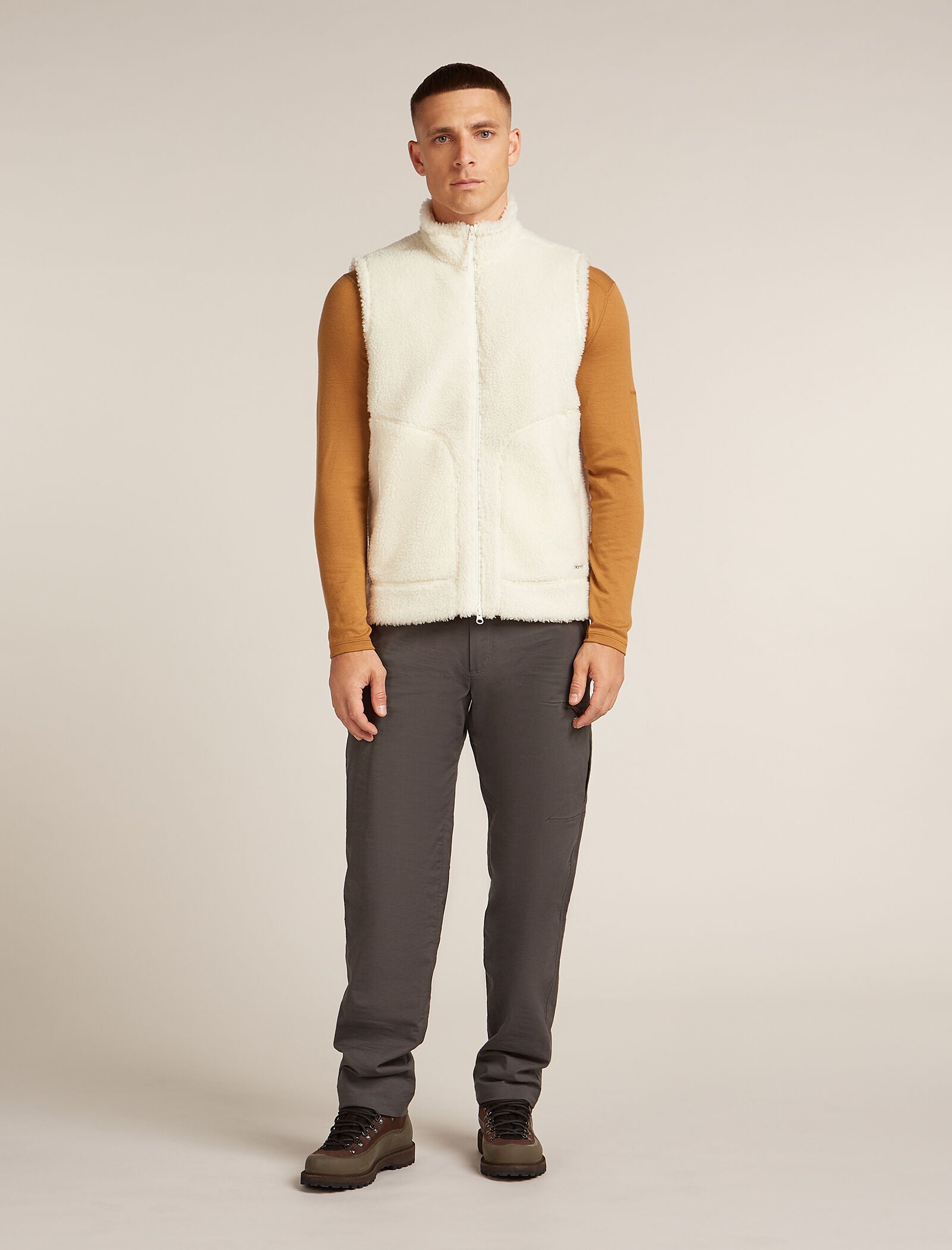 960 High Pile Vest
