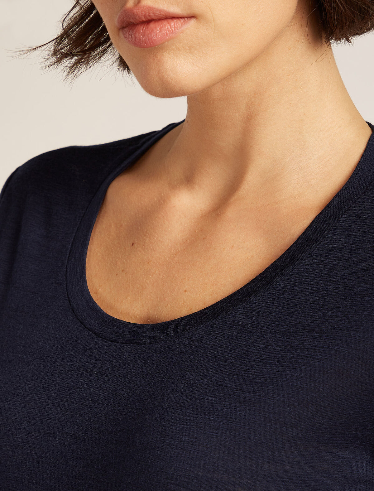 150 Tech Lite Scoop T-Shirt Damen  - 5