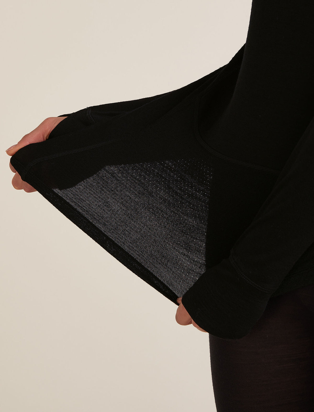 Women's 200 Half Zip Thermal Top Black - 10
