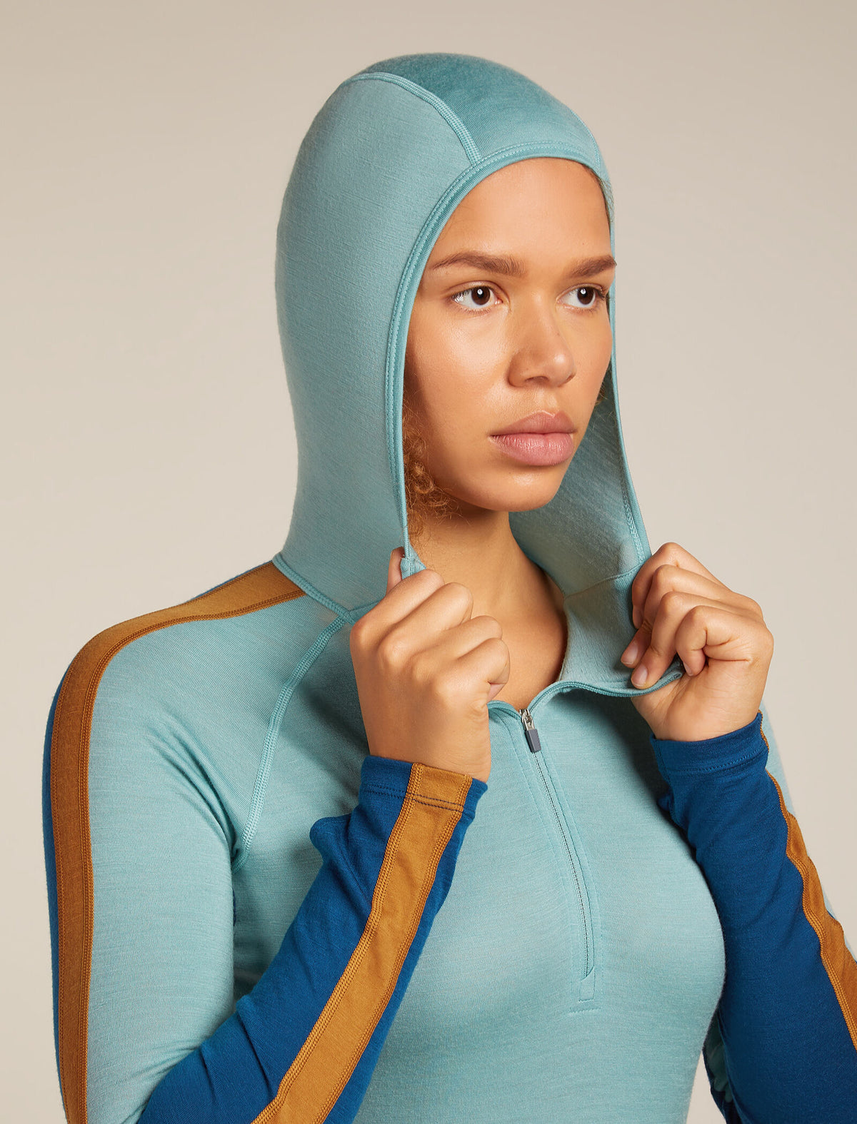 Women's 200 Oasis+ Half Zip Hoodie Atlantis/Hydro - 9