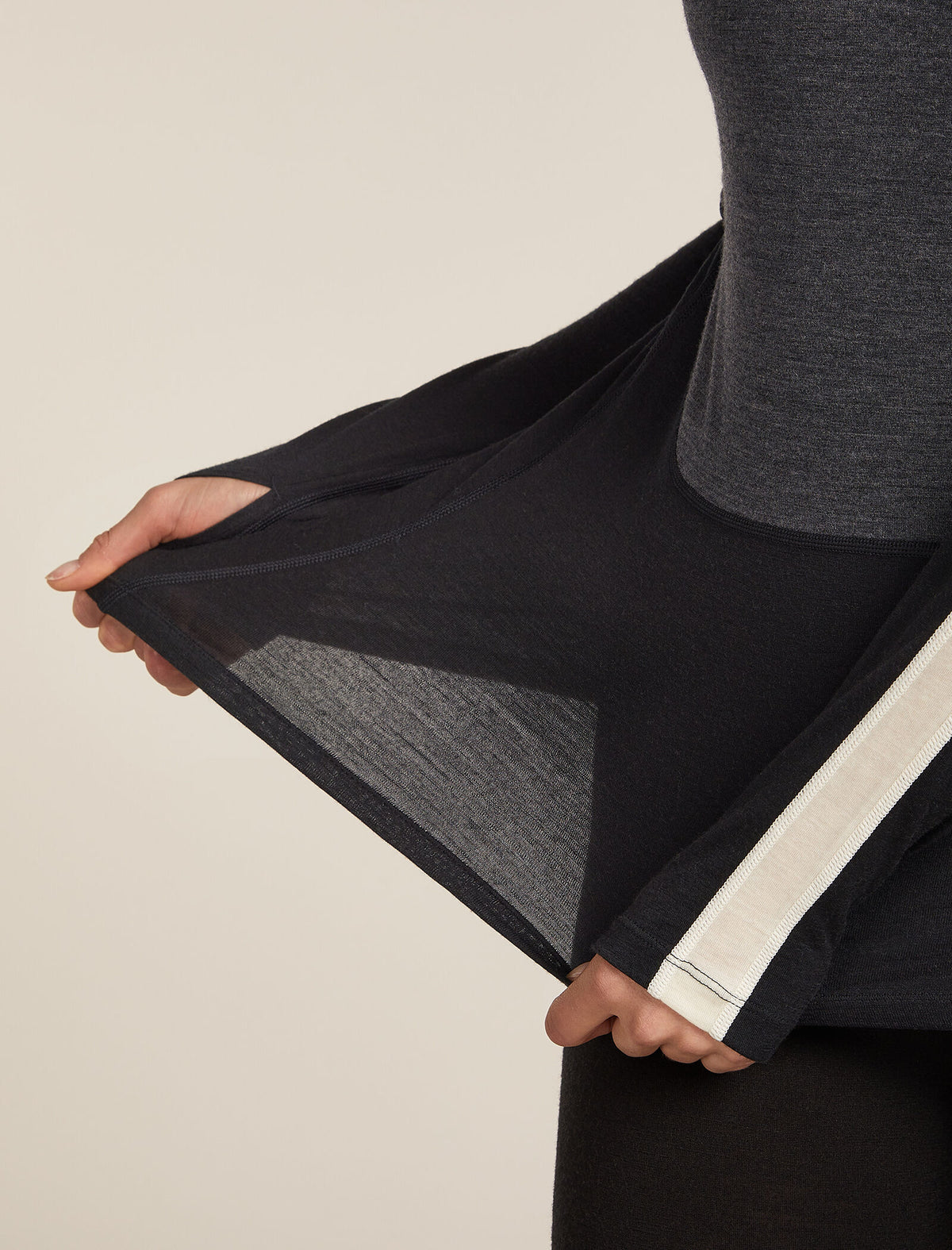 Women's 200 Oasis+ Thermal Top Black/Jet Hthr - 9