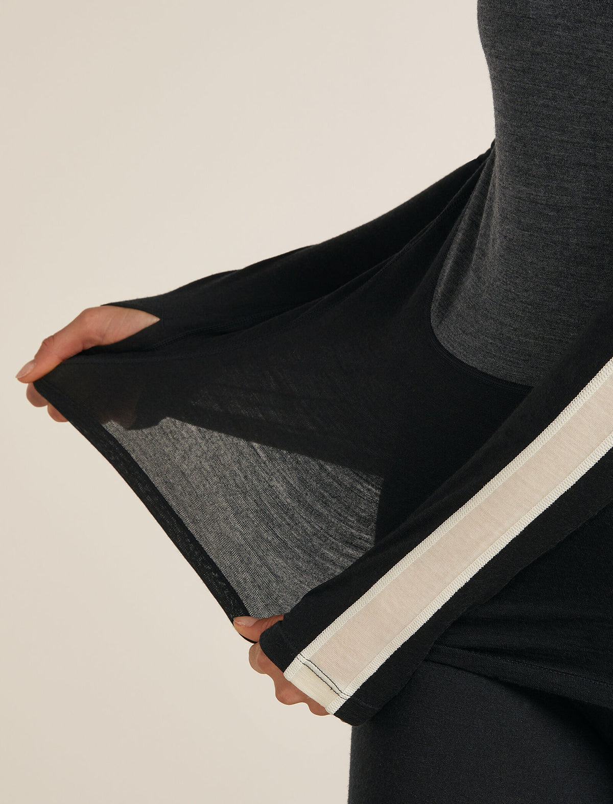 Women's 200 Oasis+ High Neck Thermal Top Black/Jet Hthr - 9