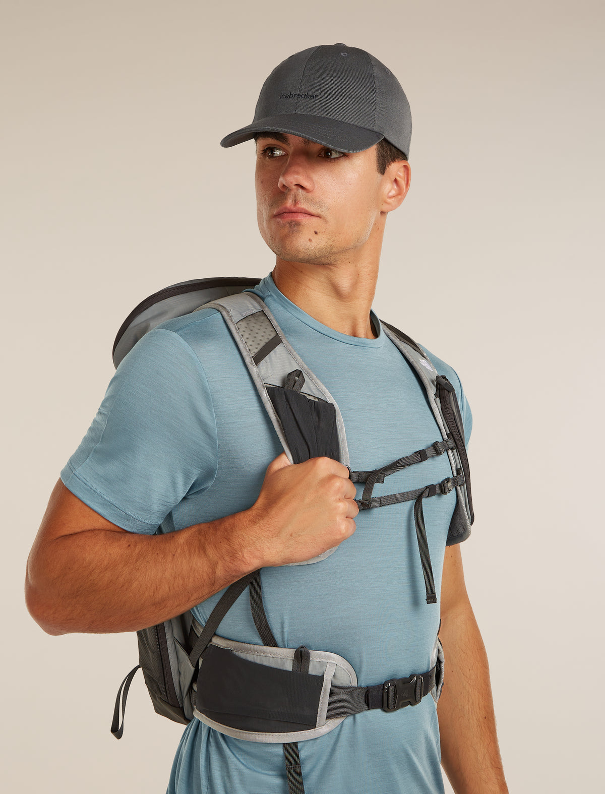 Icebreaker 6 Panel Cap Obsidian/Black - 3