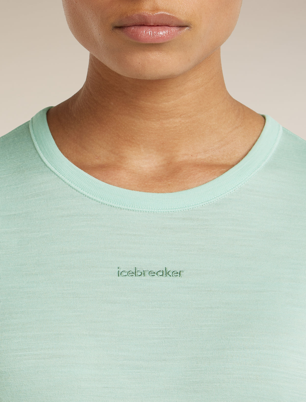 200 Tech Lite Crop T-Shirt  - 5