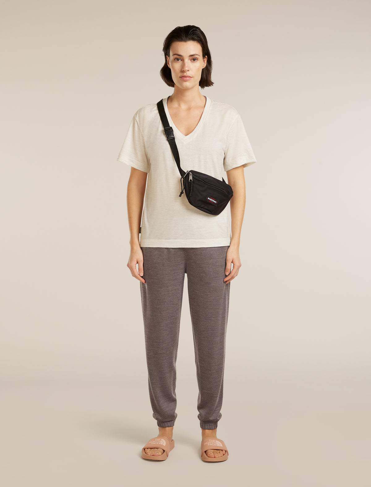 150 Tech Lite Relaxed V Neck T-Shirt Ecru Hthr - 4