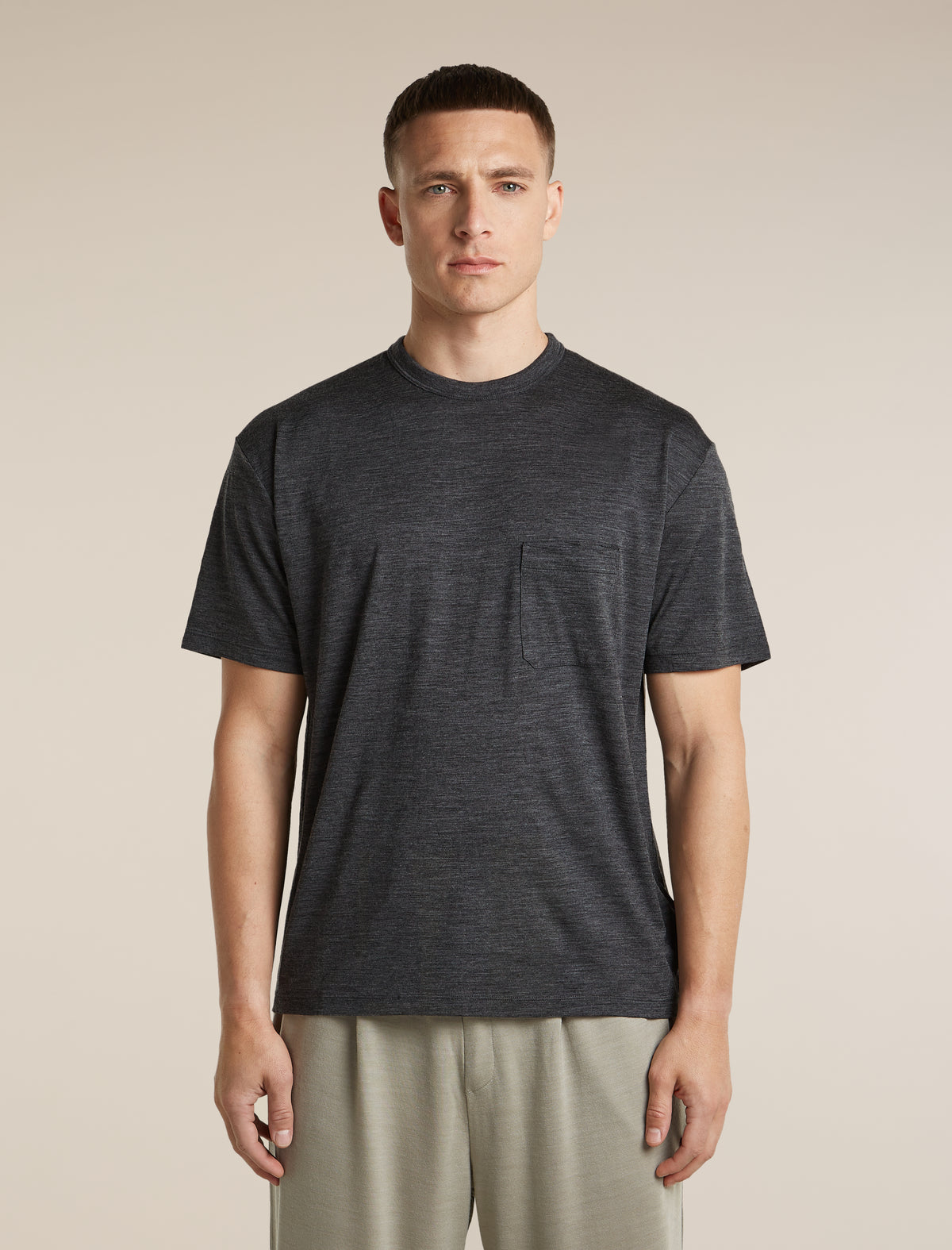 T-shirt à poche 150  - 1