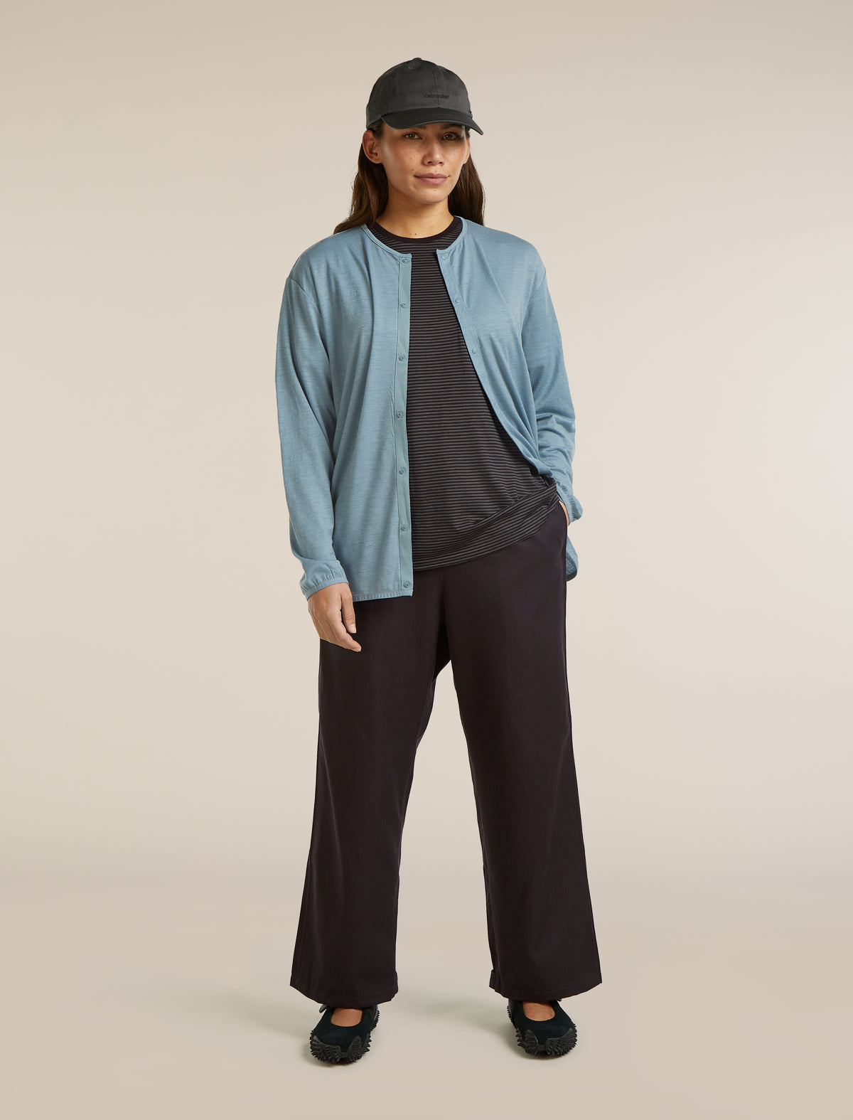 150 Cardigan mit Rundhalsausschnitt  - 9