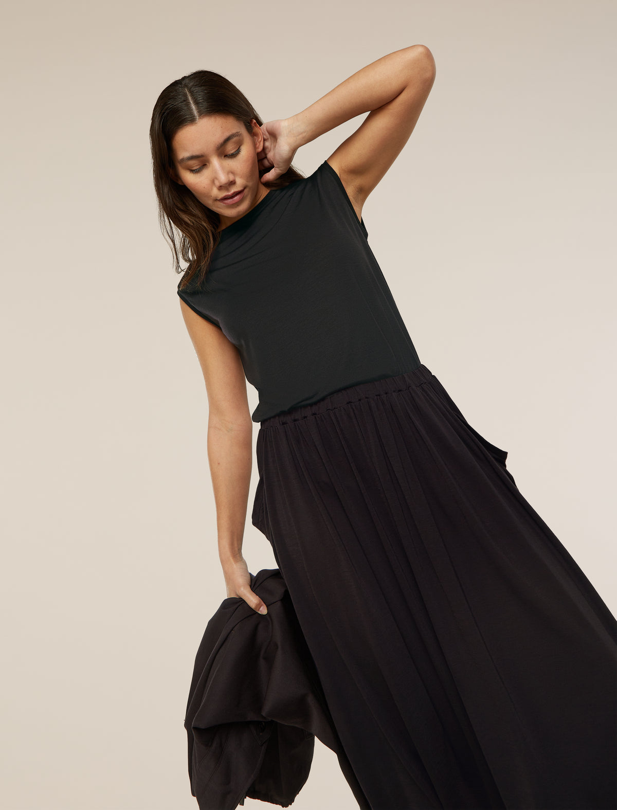 125 Tričko bez rukávů  - 9