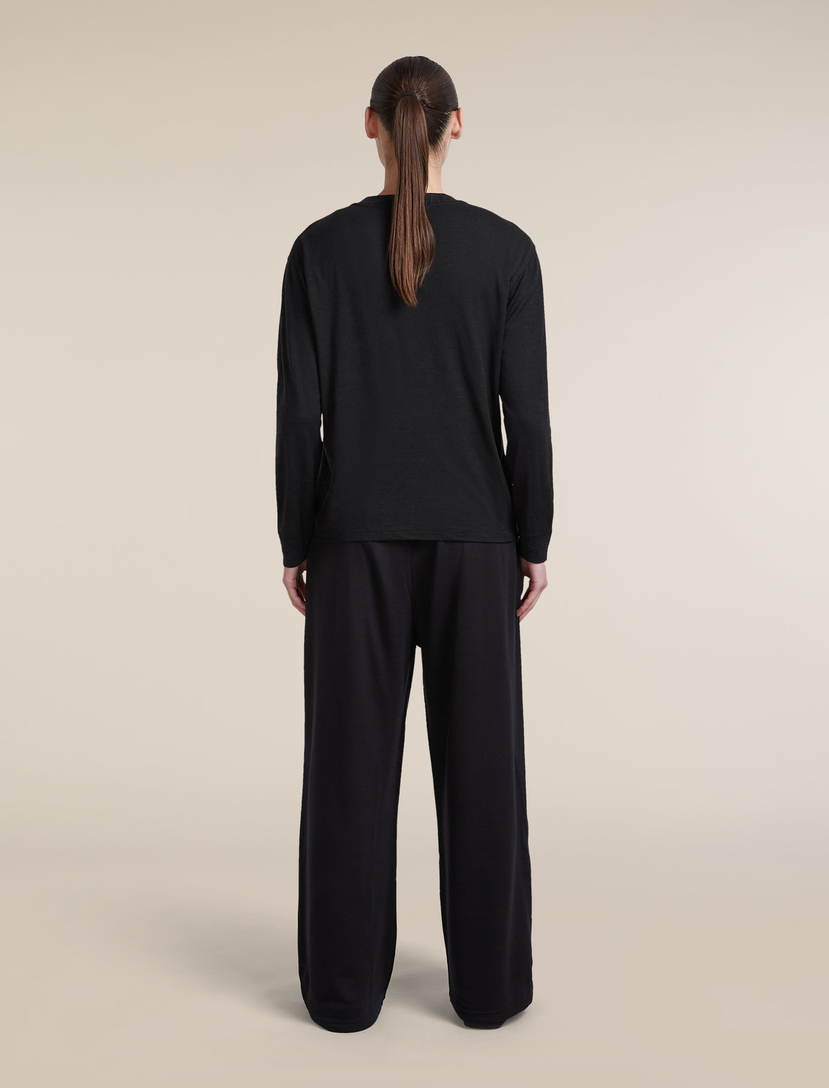 150 Tech Lite Relaxed T-Shirt  - 6