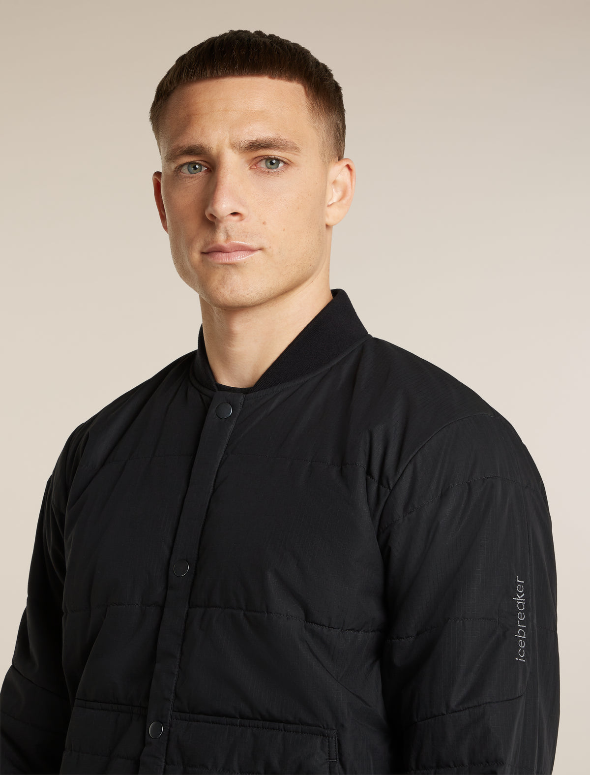 icebreaker® 1360 MerinoLoft™ Milford Bomberjacke Black Men - 6