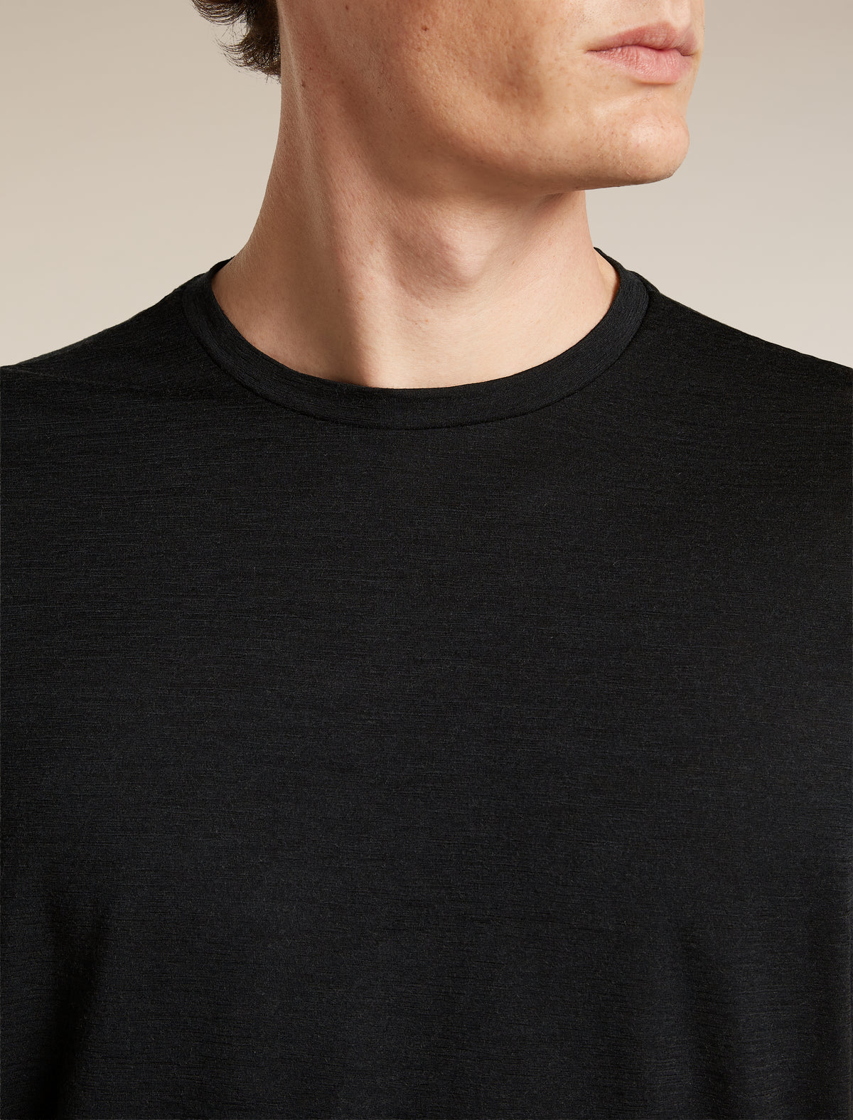 150 Tech Lite T-Shirt IB Angle Black - 6