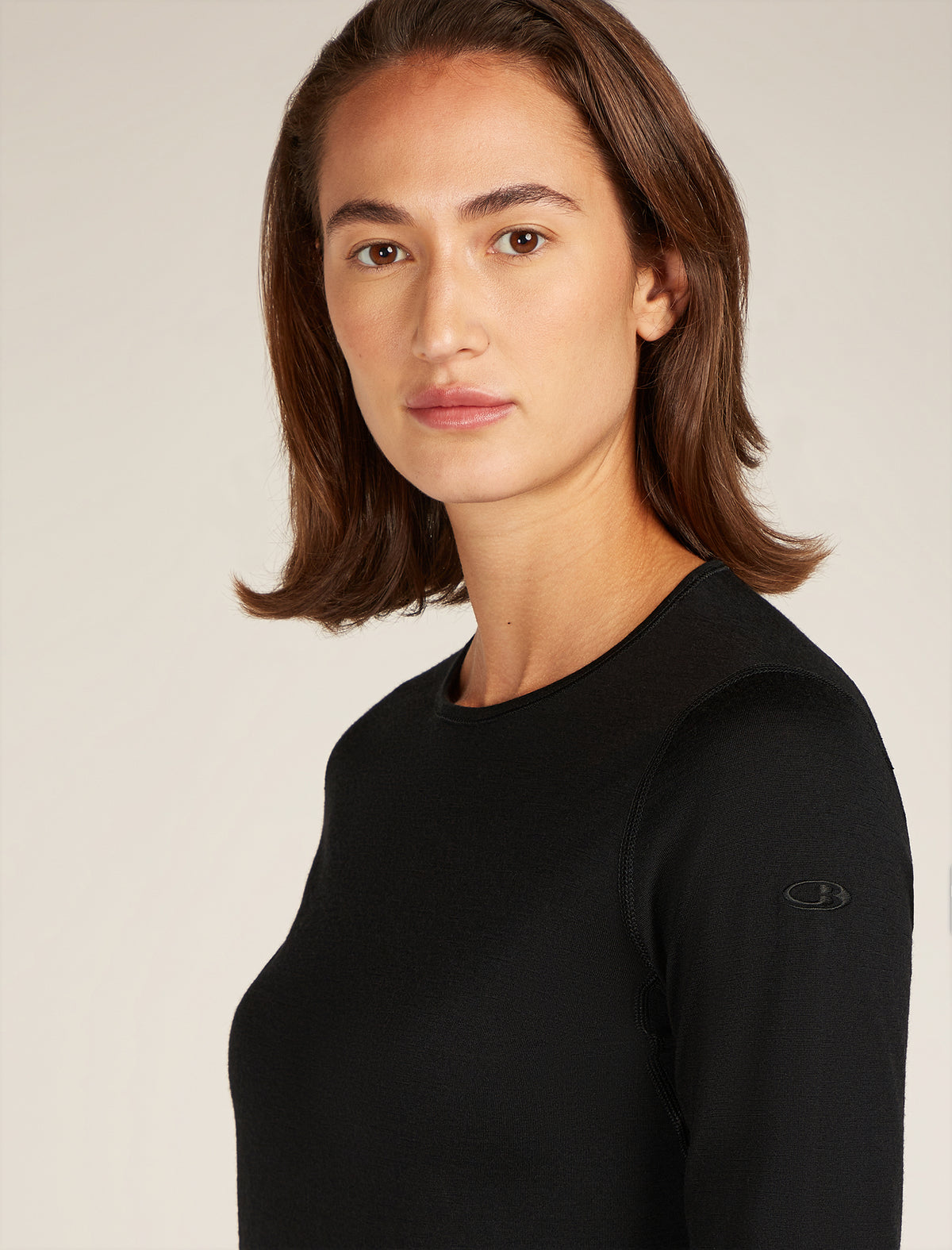 Women's Merino 200 Oasis Long Sleeve Crew Thermal Top Black Unboxed - 5