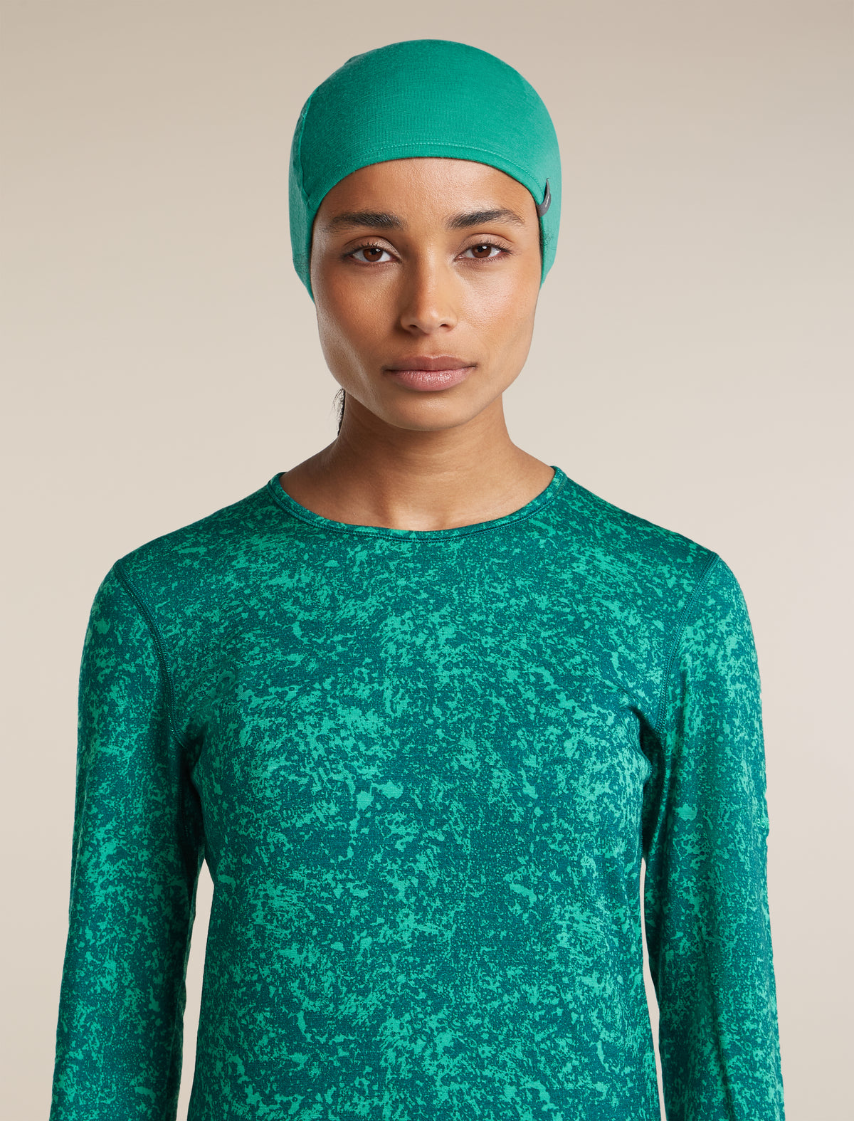 200 Oasis Reversible Beanie Tidal Teal/Fresh - 10
